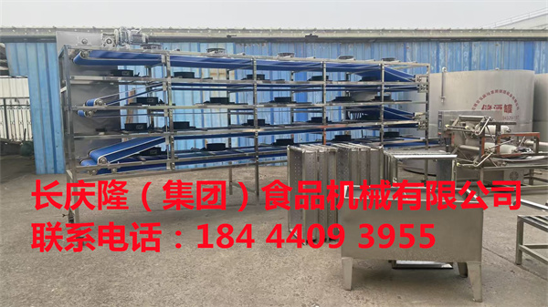 輝南客戶在長慶隆購買了大型干豆腐機，大豆腐機等全套豆制品設備，設備已經裝車發走了，長慶隆祝您生意興隆通四海，財源茂盛達三江。 (4).jpg