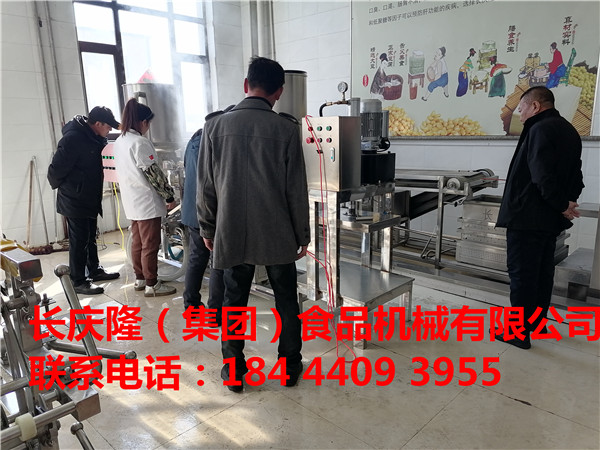 梅河口客戶小型全自動干豆腐、大豆腐機全套豆制品設(shè)備購買，現(xiàn)在實操學(xué)習(xí)中 (4).jpg