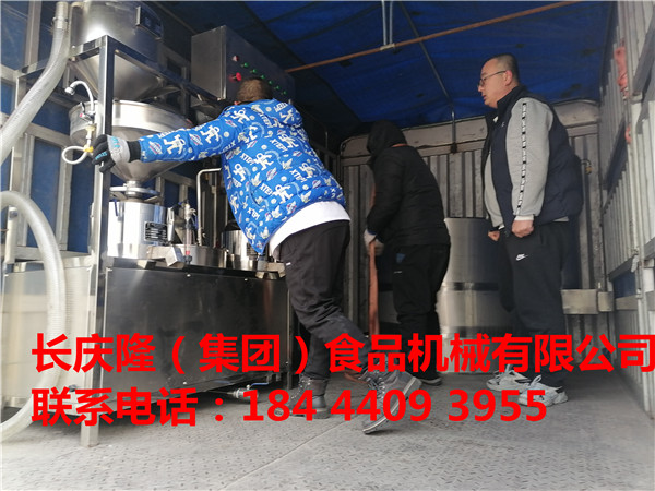 遼寧朝陽客戶購買的熱賣款雙加熱煮漿鍋，雙聯磨漿機組合，已經裝車發貨了，長慶隆祝您財源廣進，心想事成。 (4).jpg
